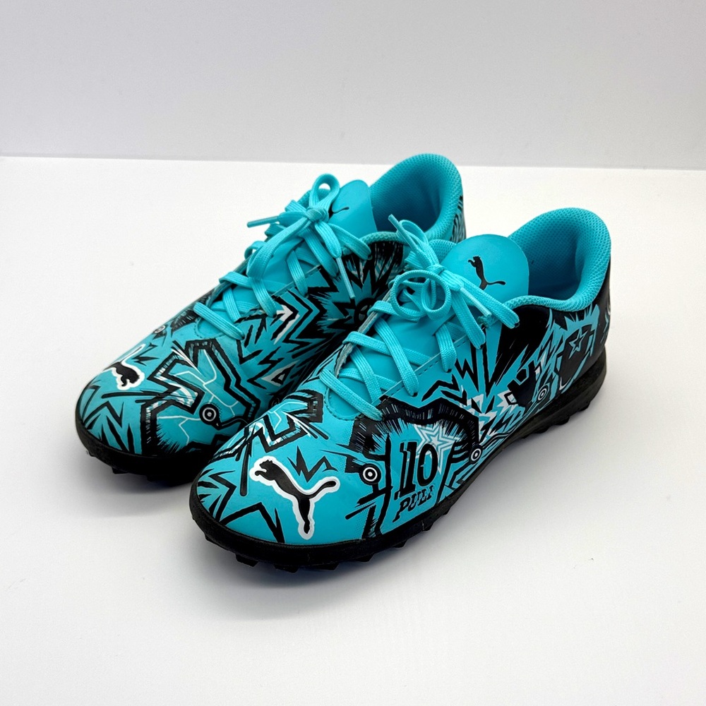 Puma Ultra Play kids Christian Pulisic soccer cleats - Hero Blue - Size 5 US